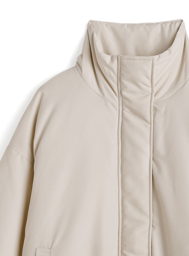 中綿スタンドカラーモンスターコート