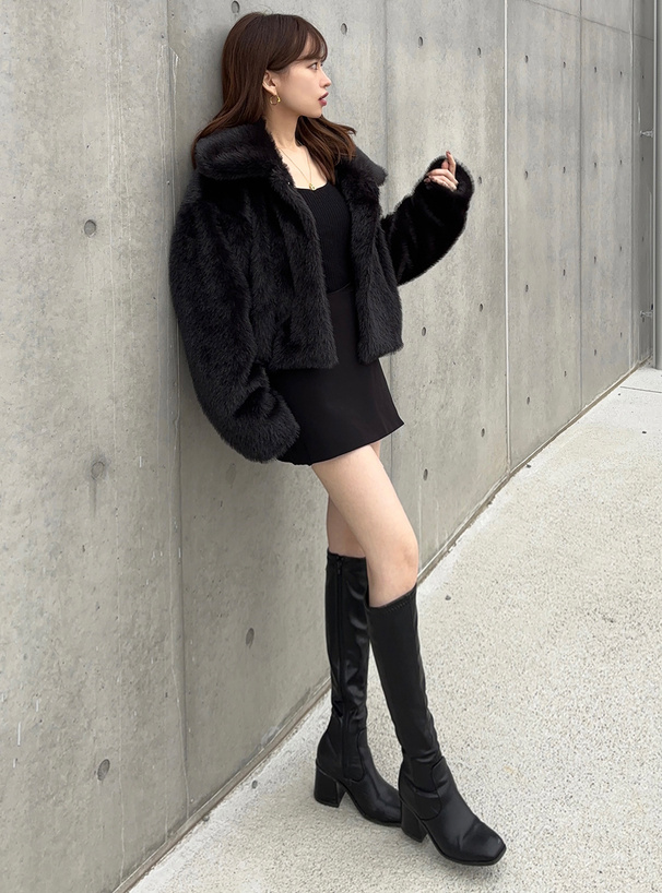 ファーショート丈コート