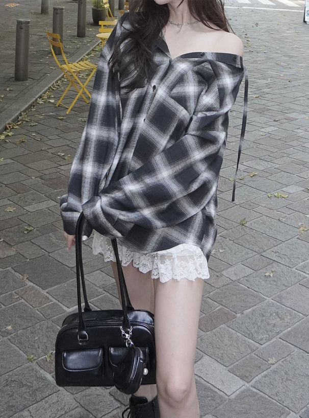 フード付きチェック柄シャツ