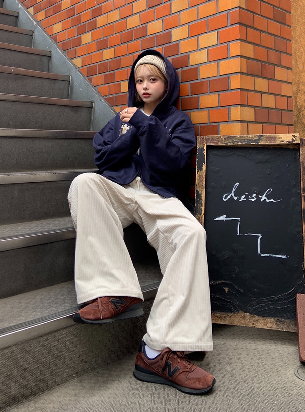 コーデュロイワイドパンツ