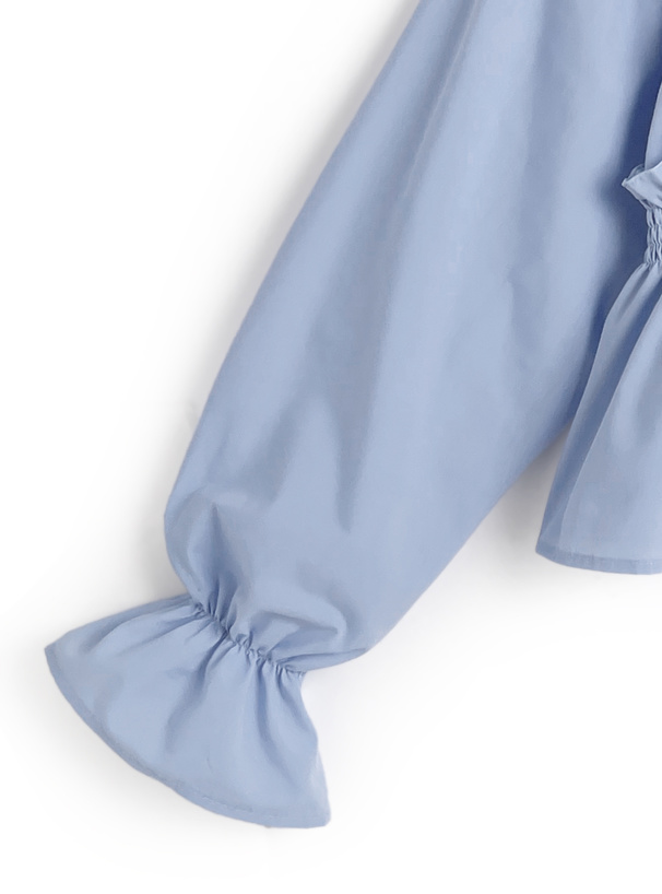 シャーリングフリルブラウス