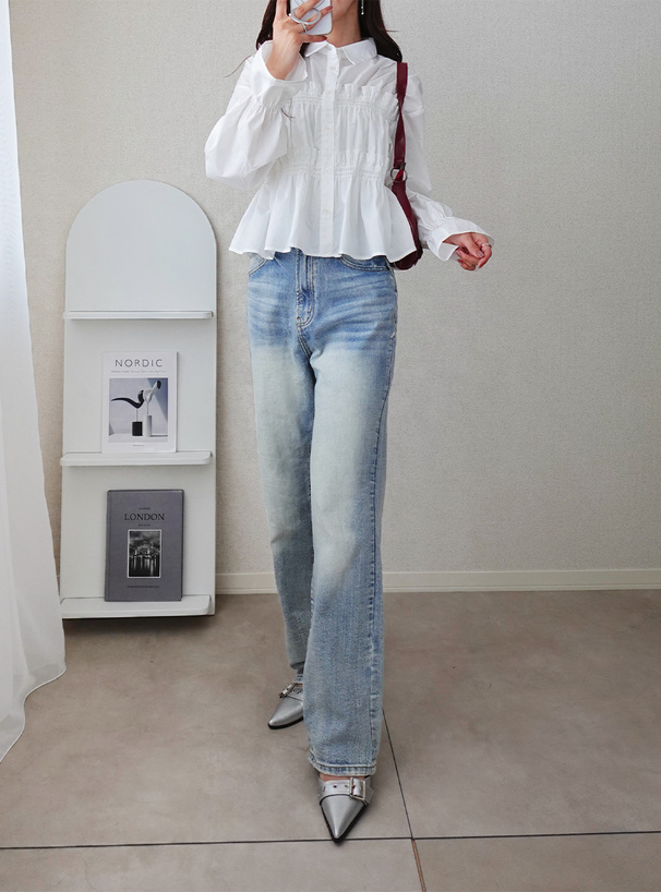 シャーリングフリルブラウス