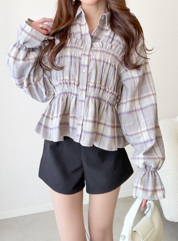 チェック柄シャーリングフリルブラウス
