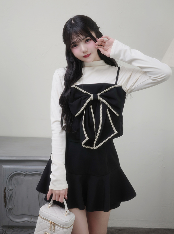 チェック柄パイピングビッグリボンビスチェ×フレアスカートパンツセットアップ