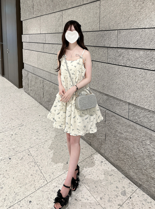 花柄リボンフリルキャミソールワンピース
