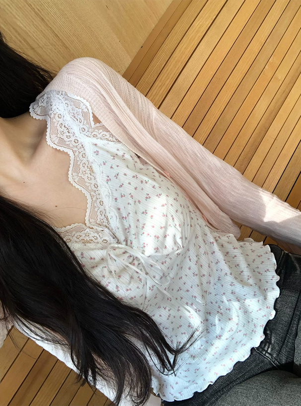 小花柄レースキャミソール