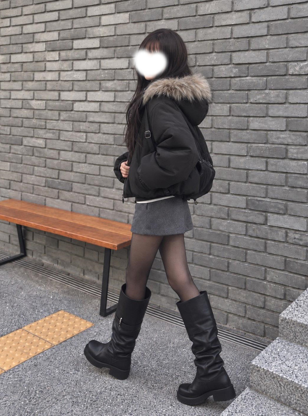 ファーフードダウンジャケット