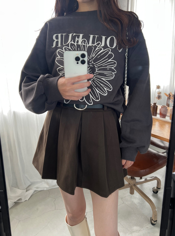 フラワーロゴ刺繍スウェットトップス