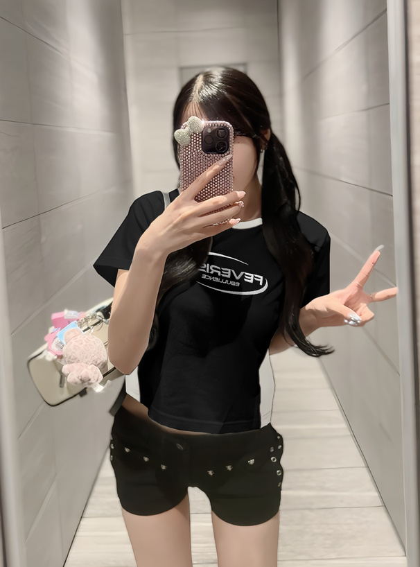 ユニフォーム風Tシャツ
