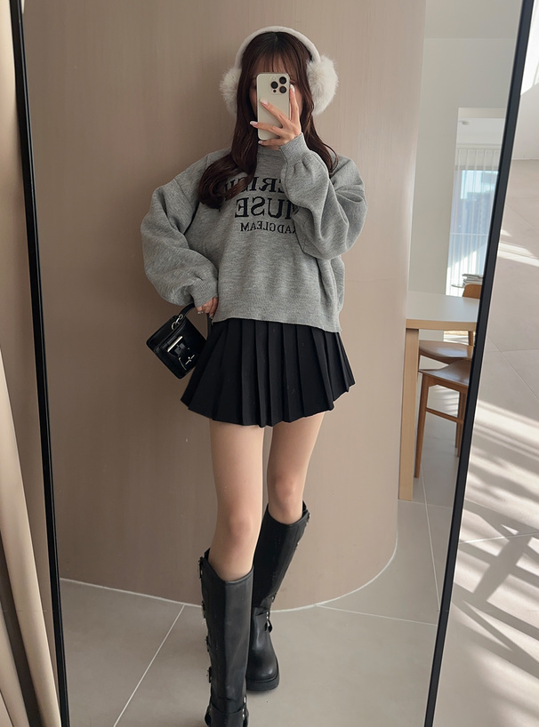 ロゴジャガードニットトップス