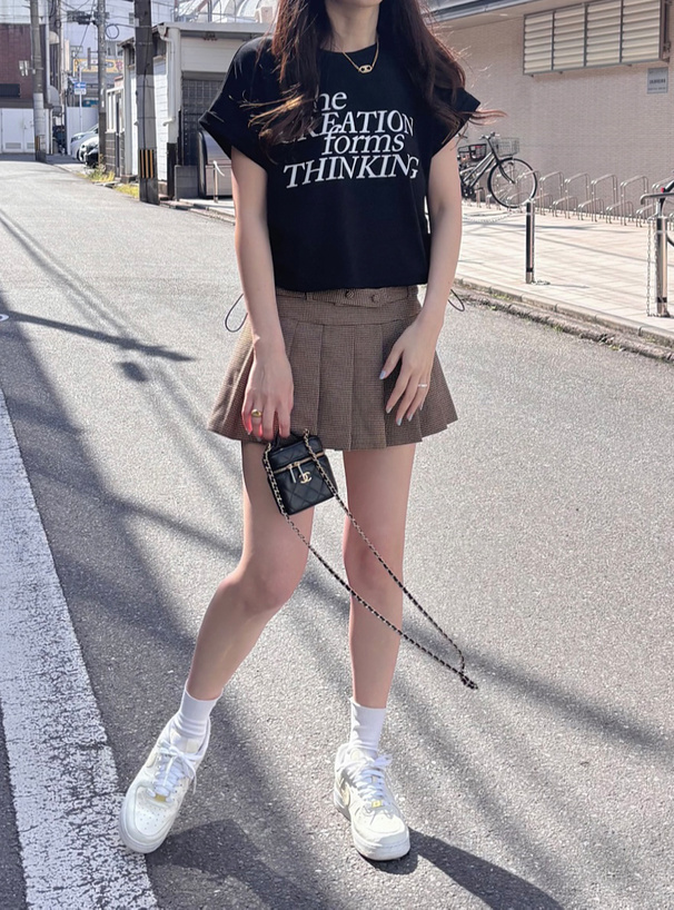 サイドドロストロゴTシャツ