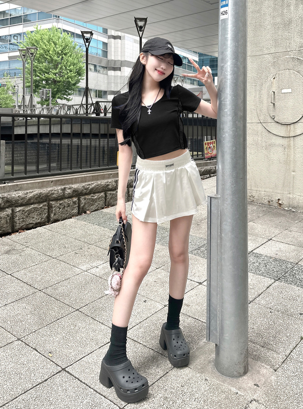 サイドレースショート丈Tシャツ