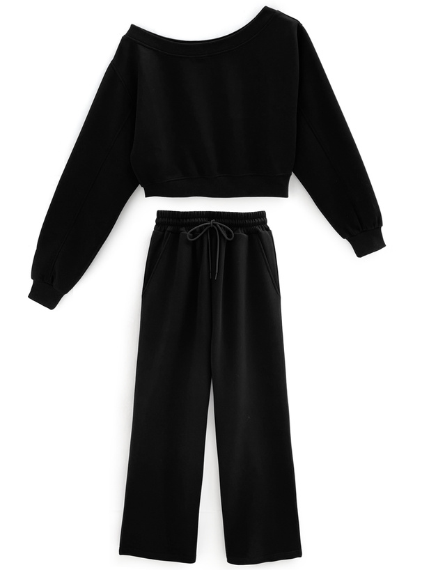 ワンショルスウェット×ワイドパンツセットアップ