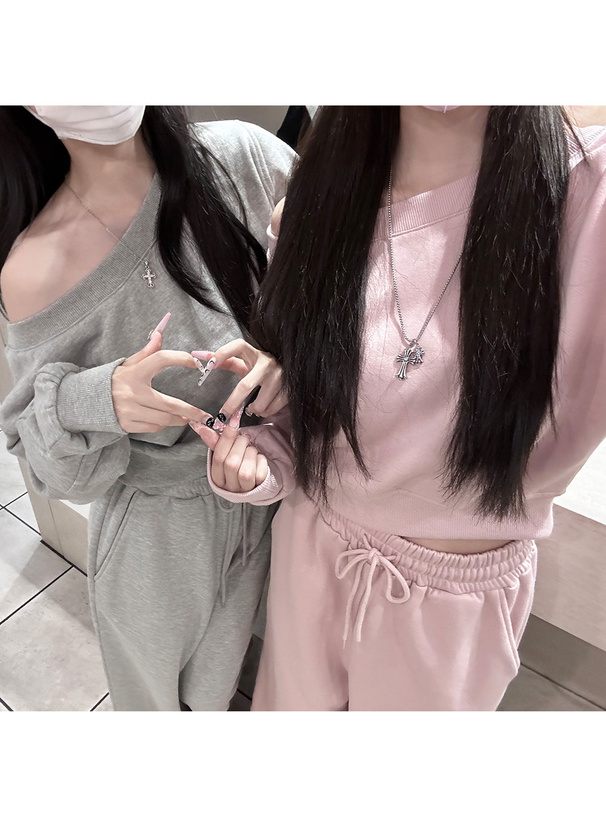 ワンショルスウェット×ワイドパンツセットアップ