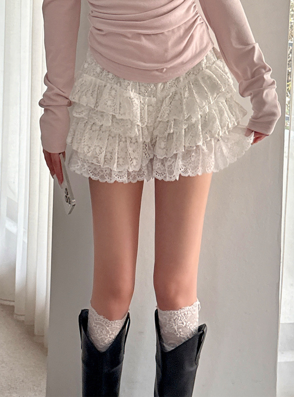 レースティアードショートパンツ