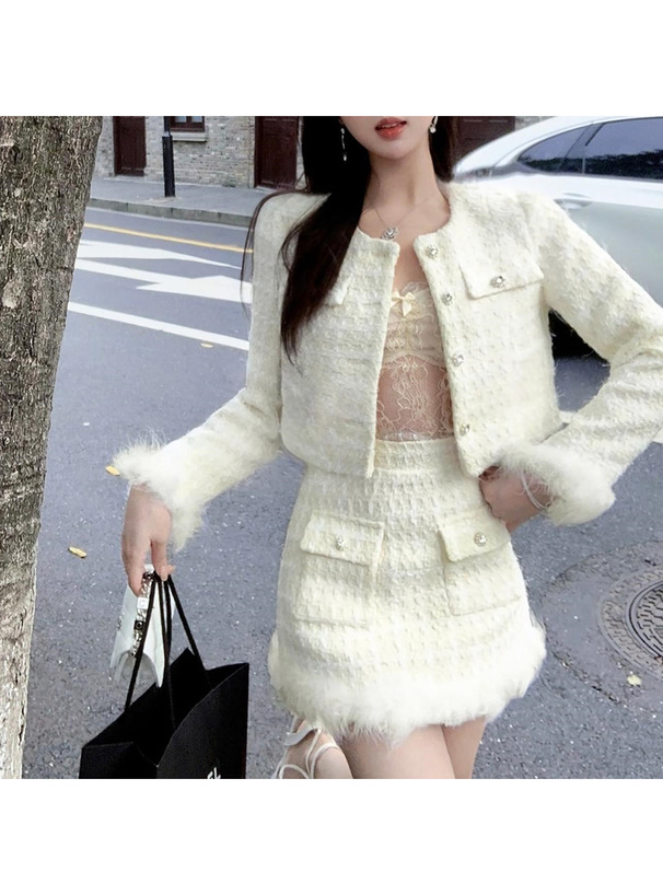 フェザーツイードジャケット×インパン裏地付きスカート