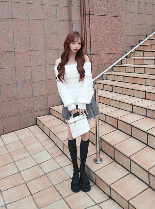 シャギーオフショルダーニットトップス