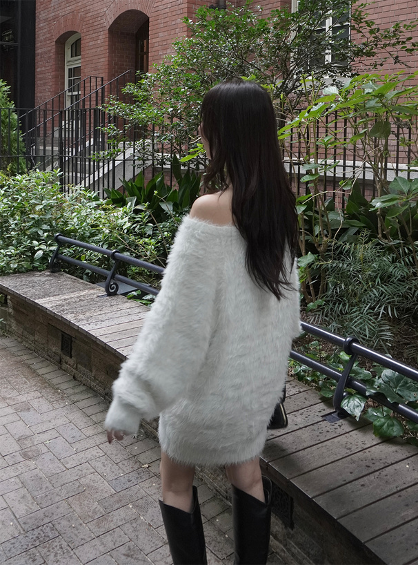 タイ付きラメシャギーニットワンピース