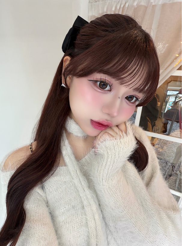 タイ付きラメシャギーニットワンピース