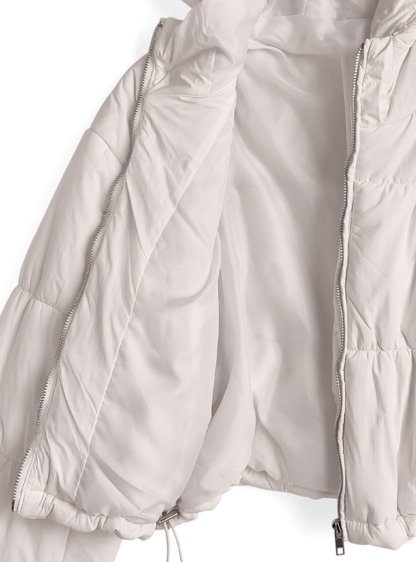 ファー付きダウンブルゾン