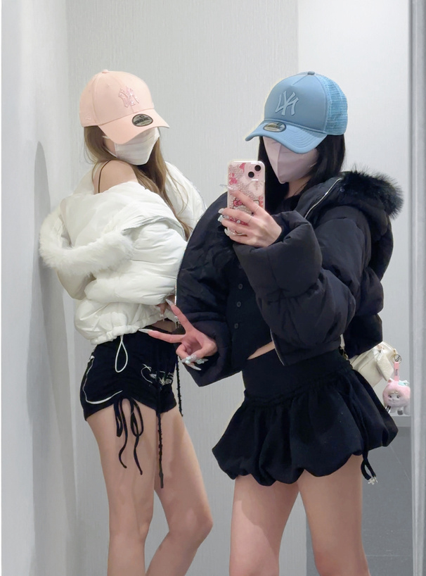 ファー付きダウンブルゾン