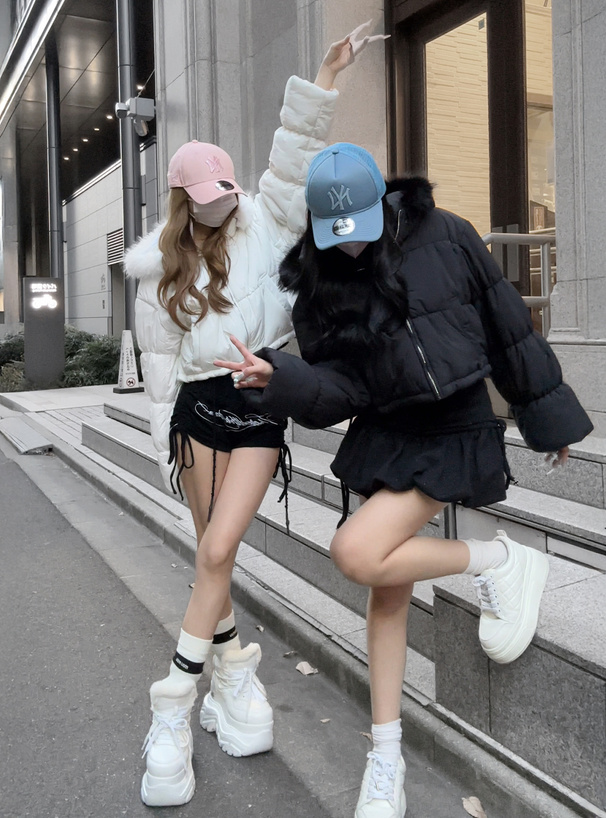 ファー付きダウンブルゾン