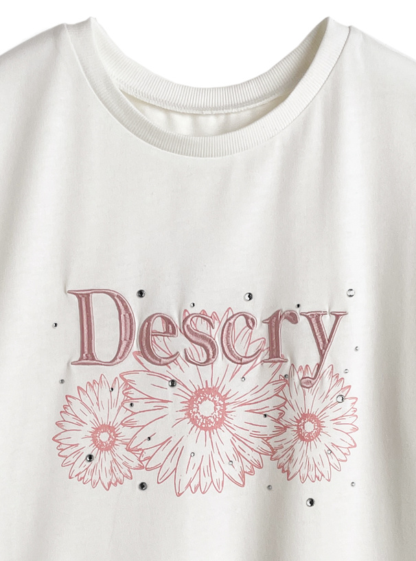 ロゴビジューフラワープリントTシャツ