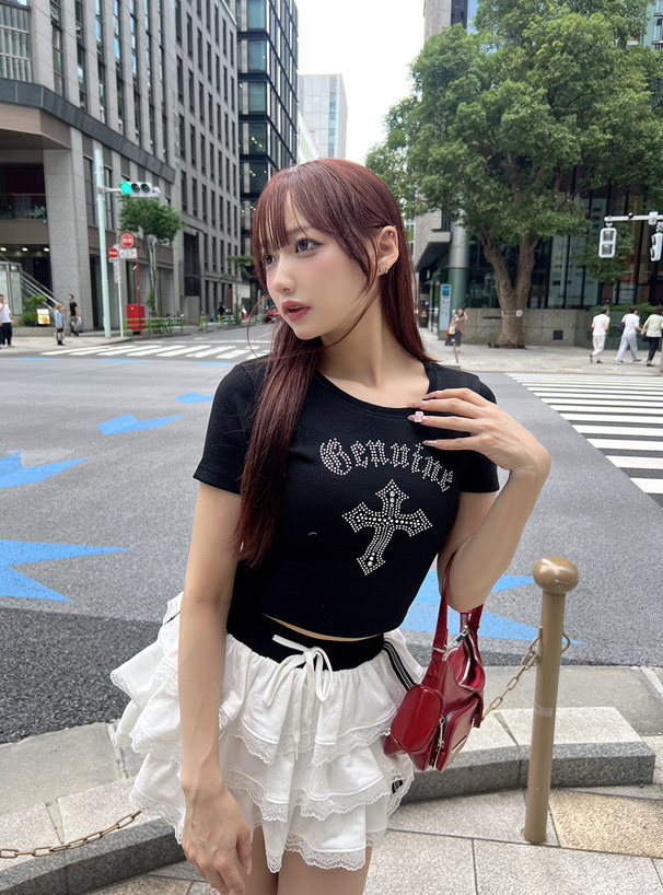 ラインストーンクロスTシャツ