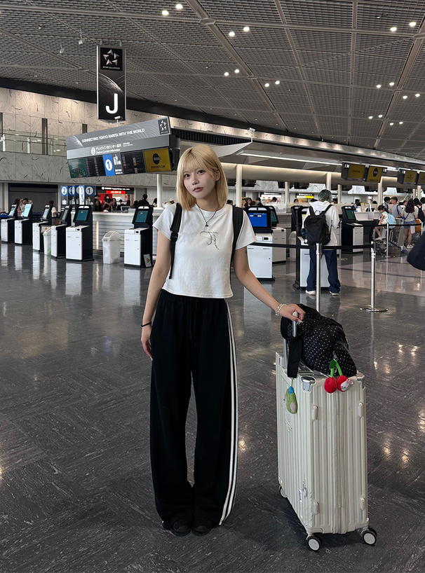 サイドラインスウェットワイドパンツ