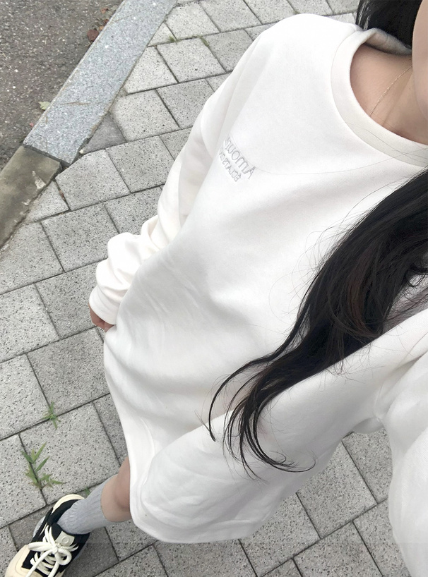 バックプリントスウェットワンピース