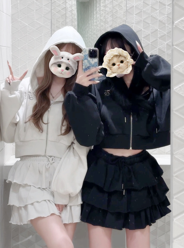 ラインストーンロゴパーカー×ティアードフリルミニスカート[pm744