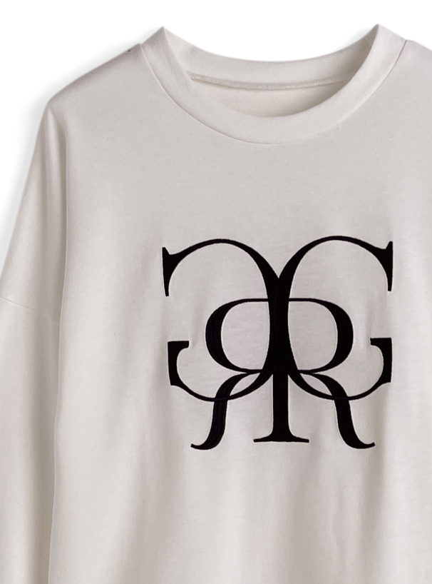 モノグラム刺繍ロンT