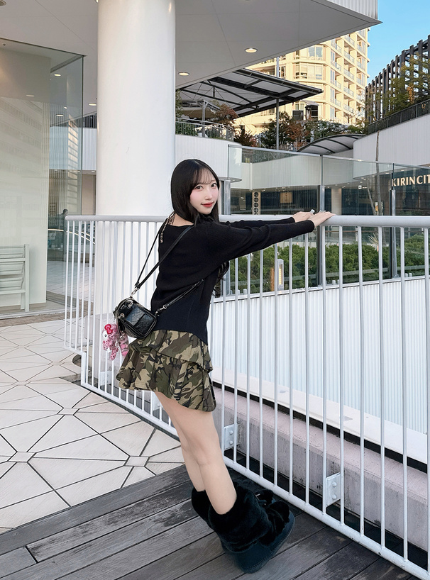 インパン裏地付きカモフラージュ柄スウェットティアードミニスカート