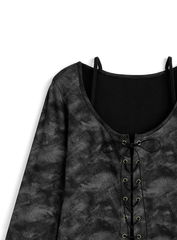 レイヤード風レースアップリブトップス