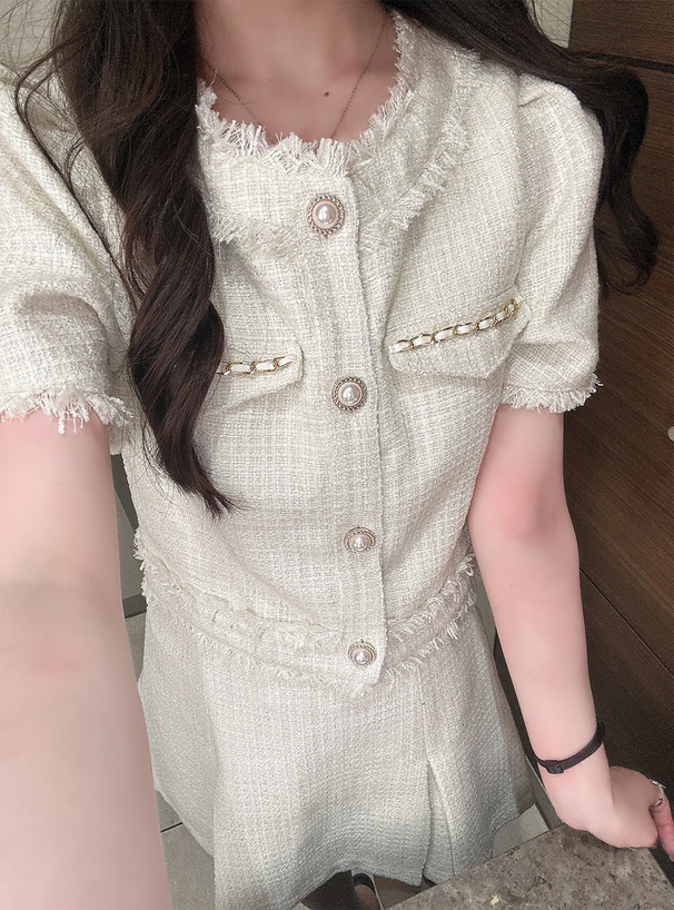 ノーカラーフリンジジャケット×フレアミニスカートツイードセットアップ