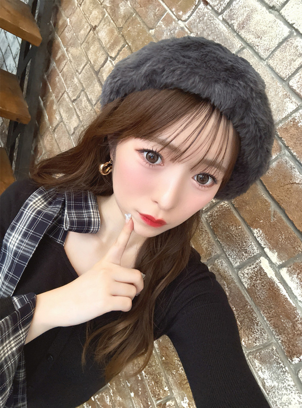 チェック柄　オフショルダーロングワンピース リボン　フリル　ロリータ チェック柄ドッキングワンショルダーリボンフリルニット