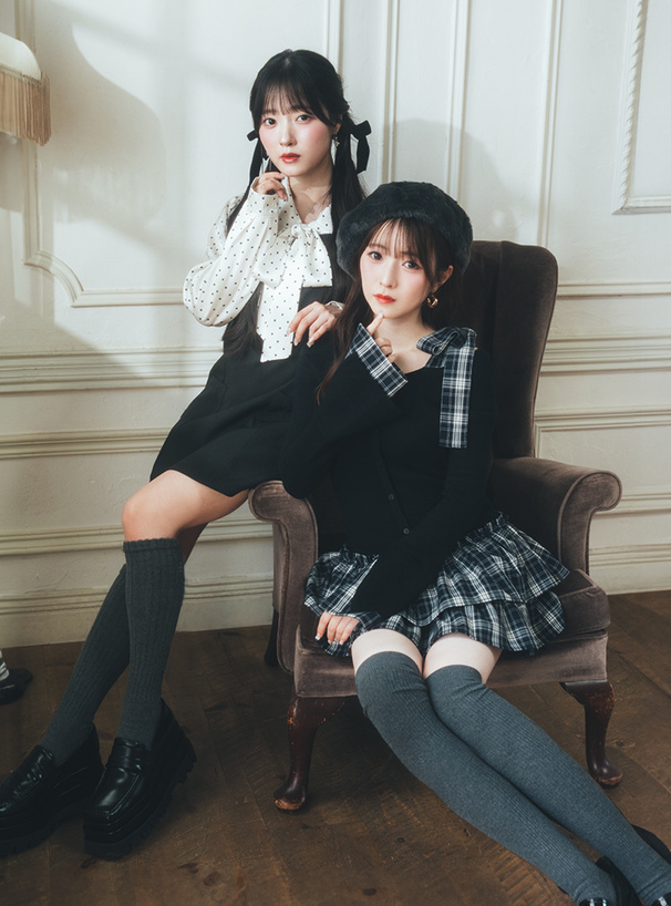 チェック柄ドッキングワンショルダーリボンフリルニットワンピース