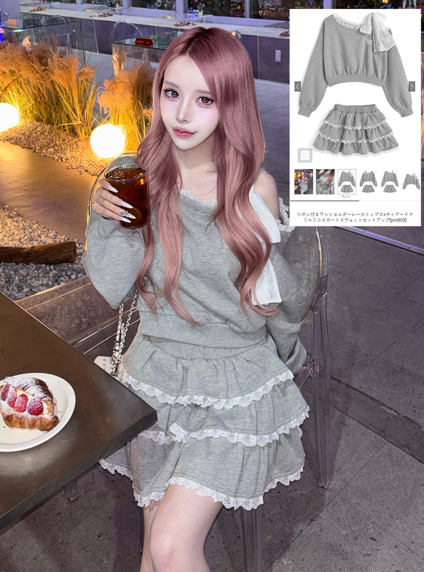 リボン付きワンショルダーレーストップス×ティアードフリルミニスカートスウェットセットアップ