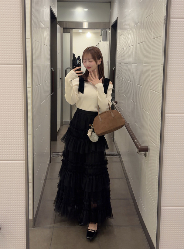 ベロアリボンオフショルダーリブニットトップス