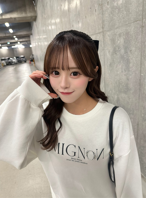 パールロゴプリントスウェットトップス