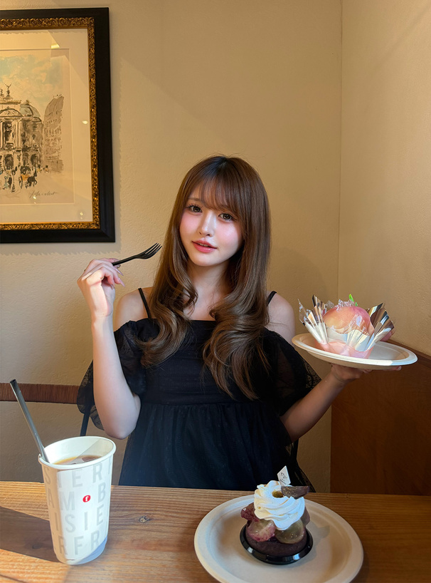 ドットチュールオフショルダートップス