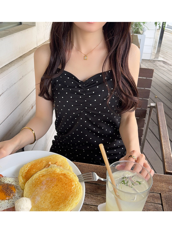 ドット柄アシンメトリーフリルキャミソールワンピース