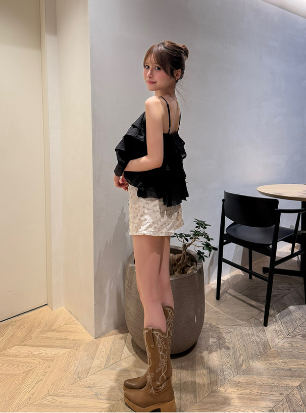 ティアードフリルキャミソールトップス