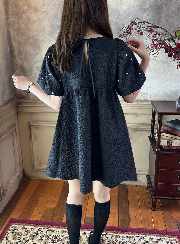 パールふくれジャガードフレアミニワンピース