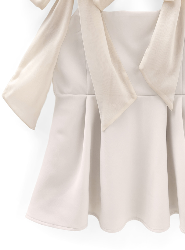 オーガンジーリボンショルダーペプラムビスチェ