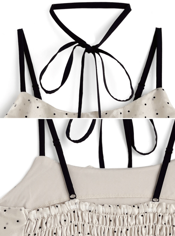 三上悠亜 タイ付きドット柄フリルキャミソール