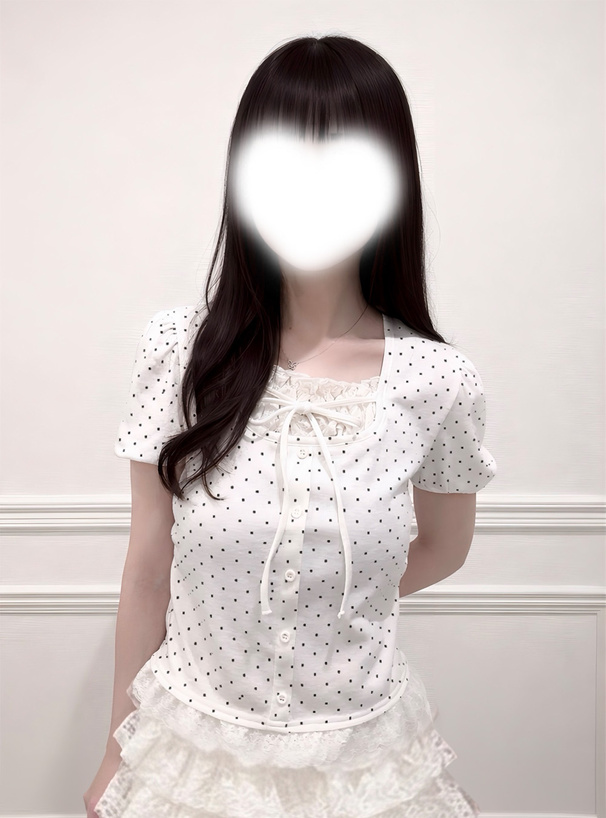 ドット柄レースレイヤード風リボントップス