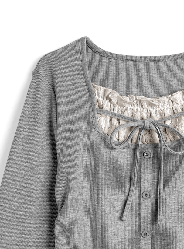 レースレイヤード風リボントップス