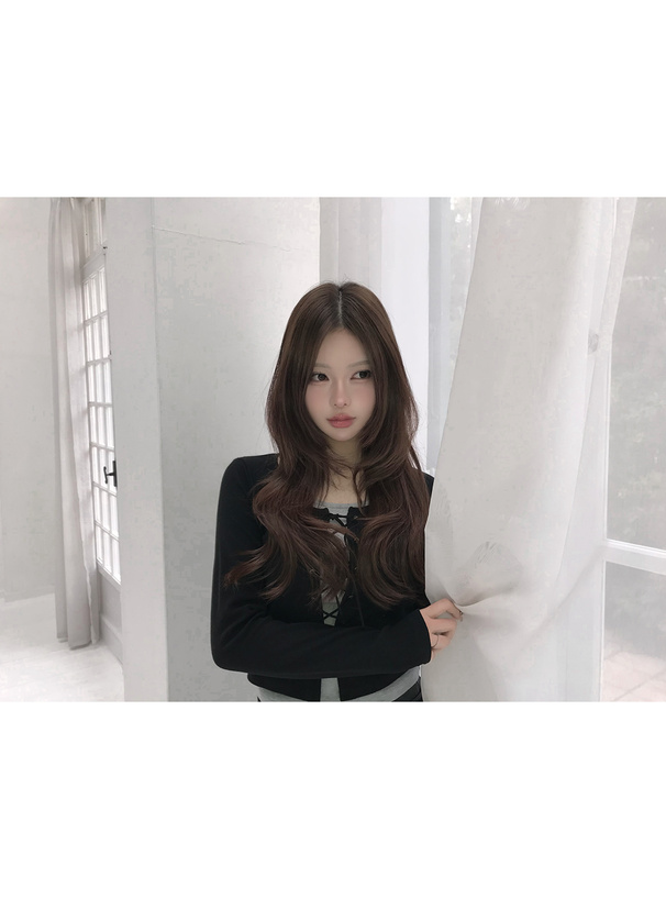 レイヤード風レースアップトップス