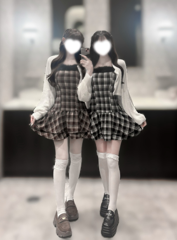 チェック柄ファーキャミソールミニワンピース×シャギーニット